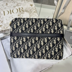 Christian Dior Clutch Bags